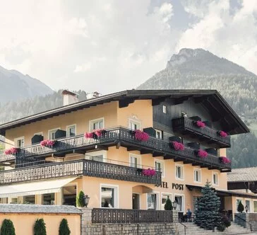 Hotel Lutago ? Posthotel con comprensorio sci Monte Spico